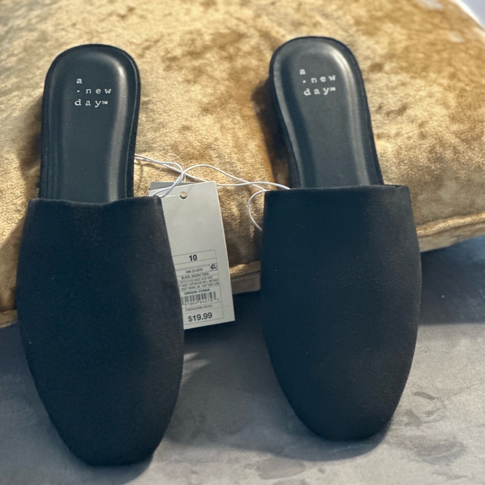 A New Day - Thea Mule Flats w/ Memory Foam Insole - Size 10